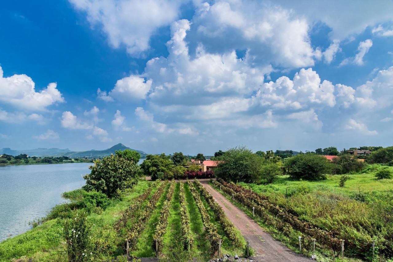 Saffronstays Rose Vineyard By The Lake, Nashik Εξωτερικό φωτογραφία