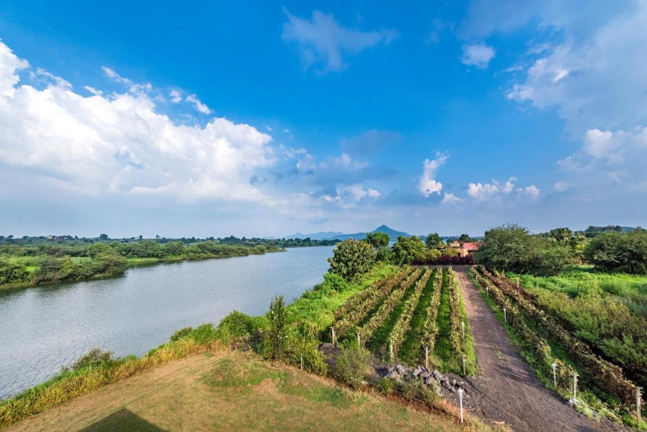 Saffronstays Rose Vineyard By The Lake, Nashik Εξωτερικό φωτογραφία
