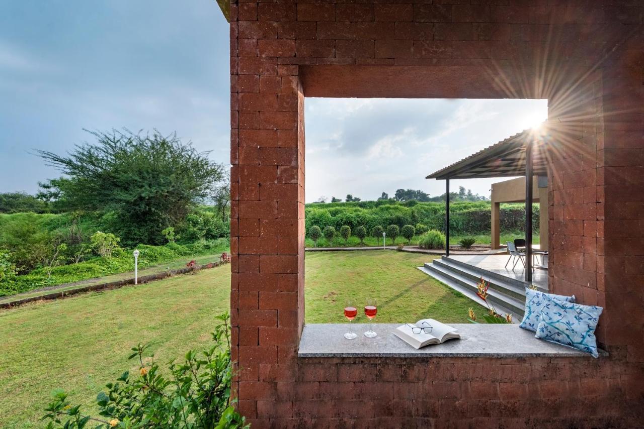 Saffronstays Rose Vineyard By The Lake, Nashik Εξωτερικό φωτογραφία